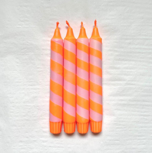 HEJ CANDLES - Kerze ''Swirl Orange Pink''