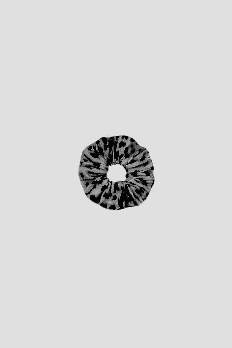 OH APRIL - Leo Scrunchie